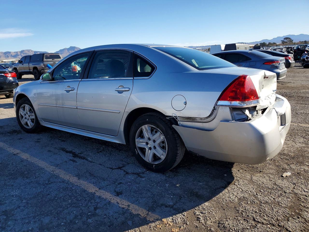 2010 CHEVROLET IMPALA LS photo 3