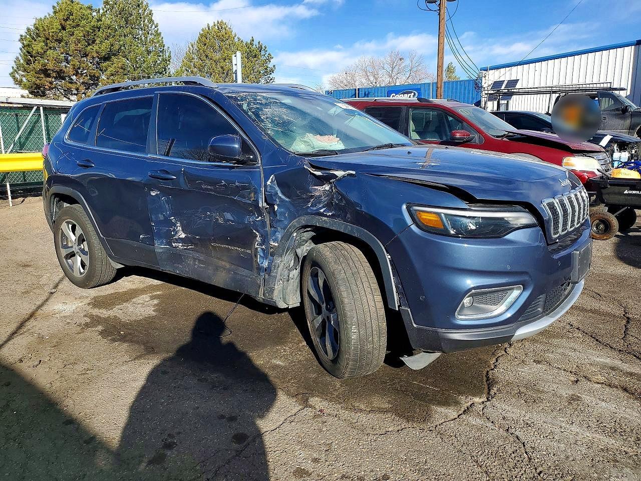 2019 JEEP CHEROKEE LIMITED photo 4
