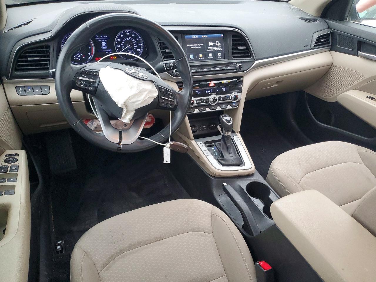 2020 HYUNDAI ELANTRA SEL photo 22