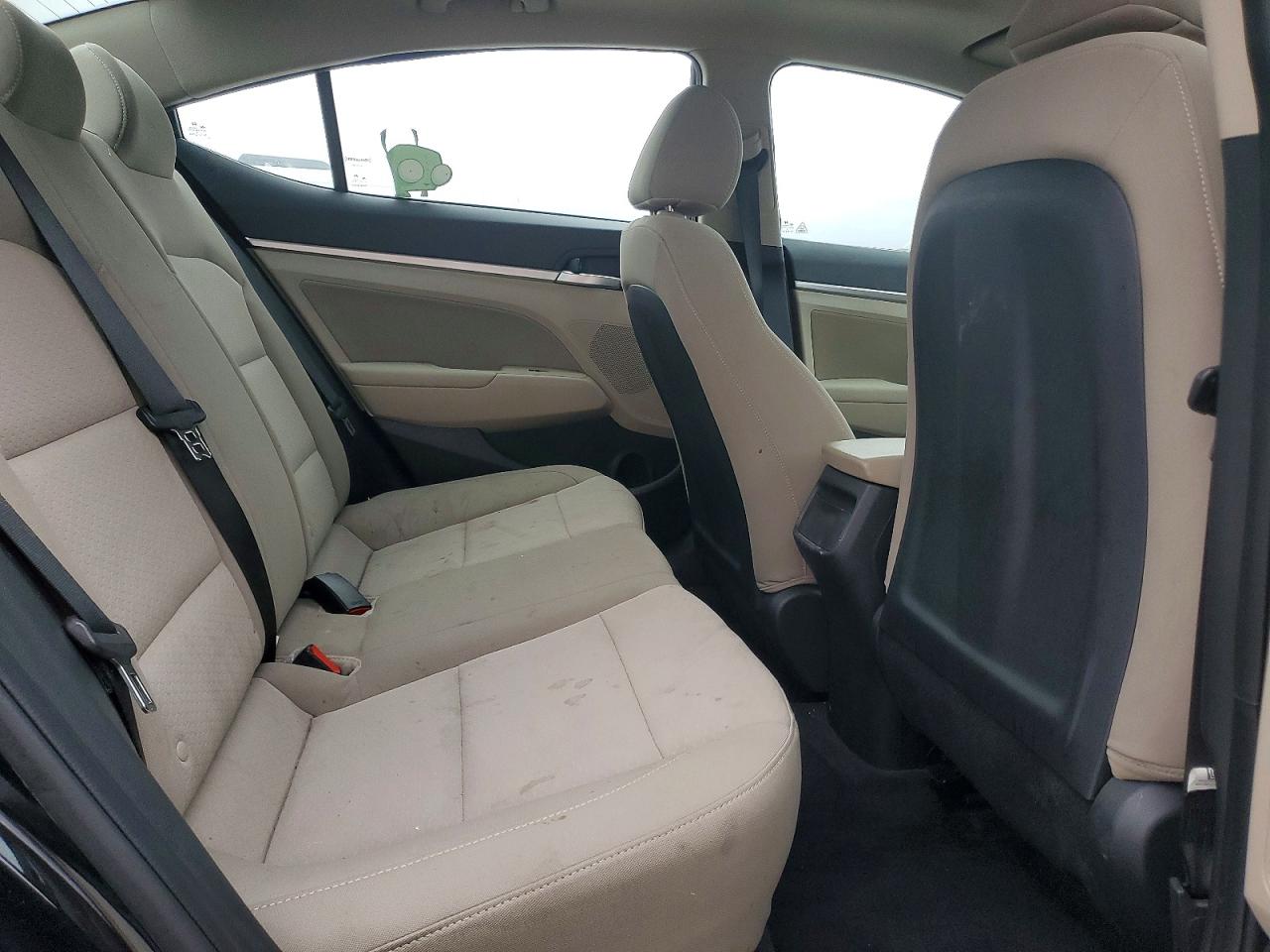 2020 HYUNDAI ELANTRA SEL photo 28