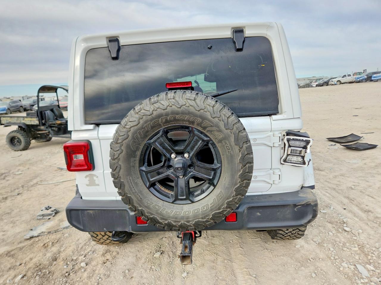 2019 JEEP WRANGLER UNLIMITED SAHARA photo 6