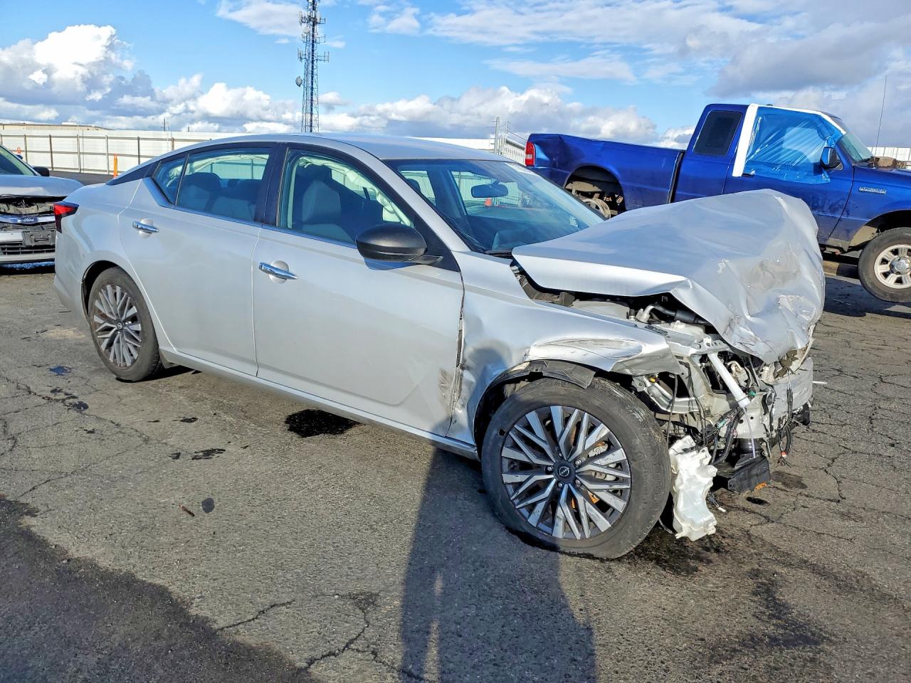 2024 NISSAN ALTIMA SV photo 4
