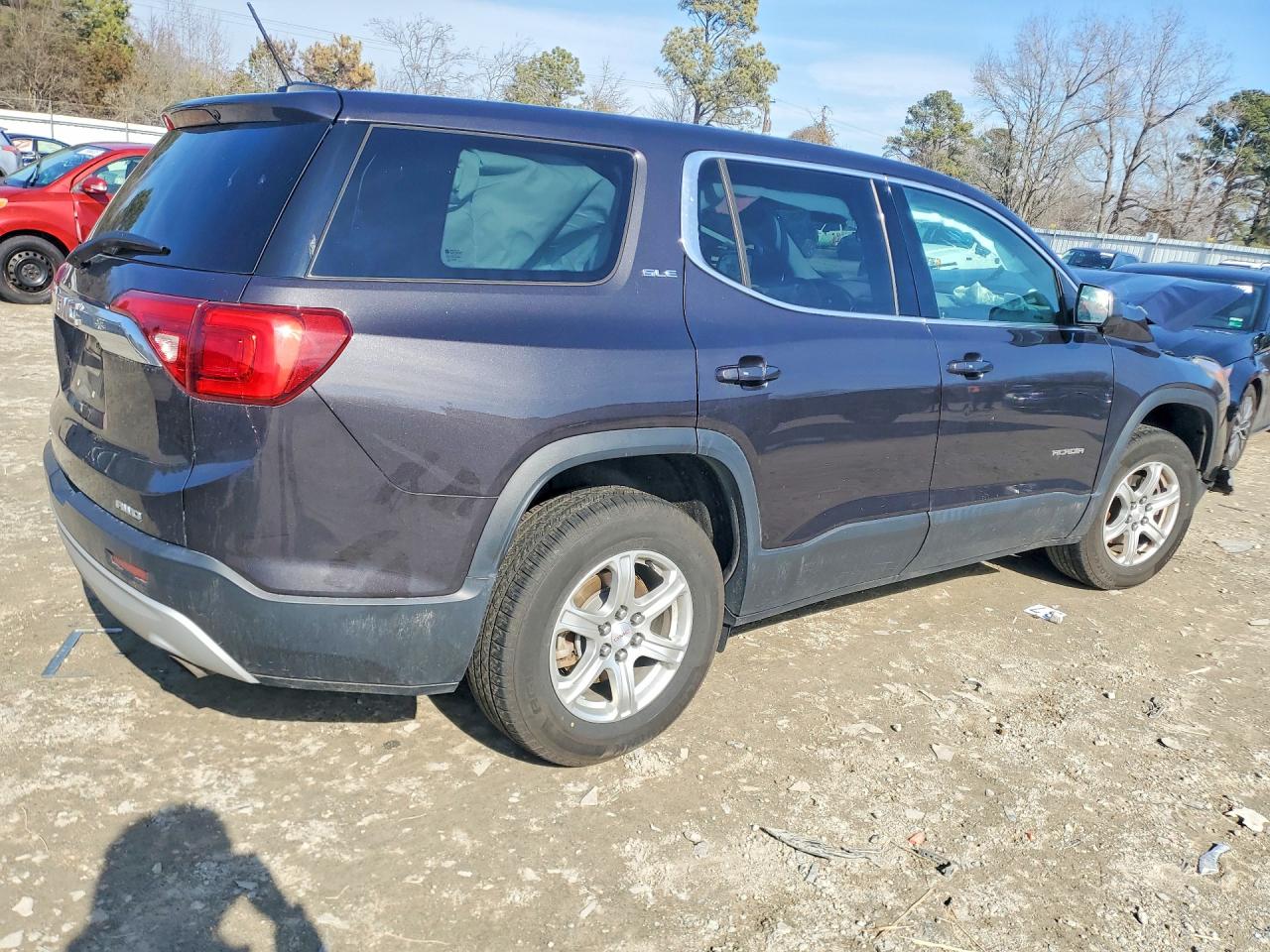 2019 GMC ACADIA SLE photo 3