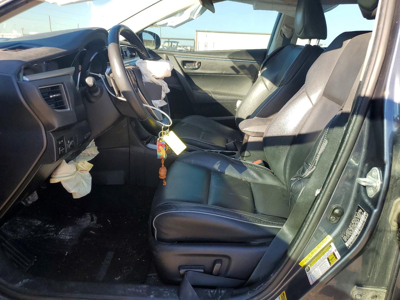 2016 TOYOTA COROLLA photo 13