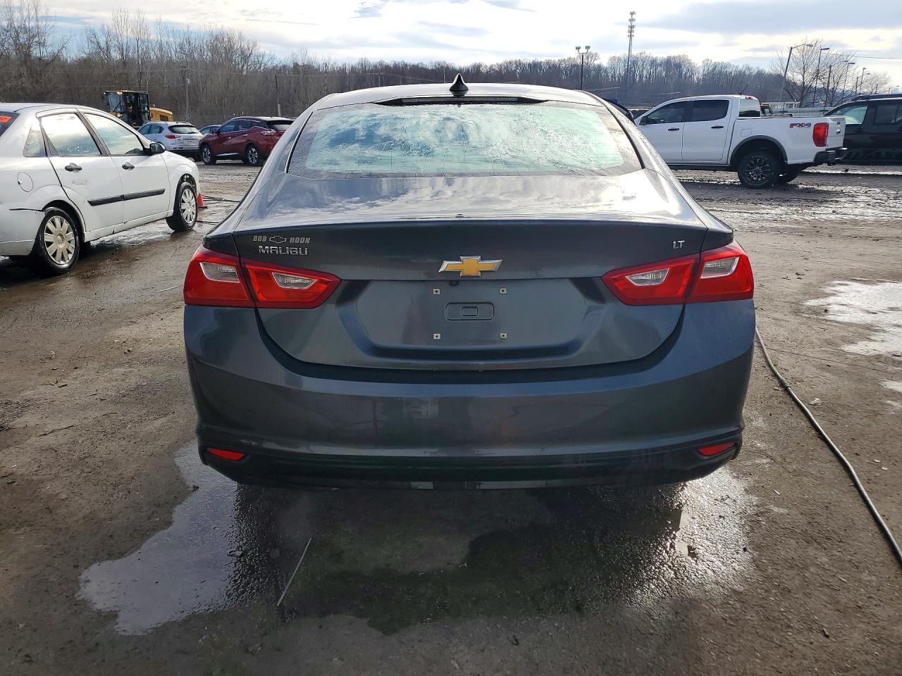 2016 CHEVROLET MALIBU LT photo 6