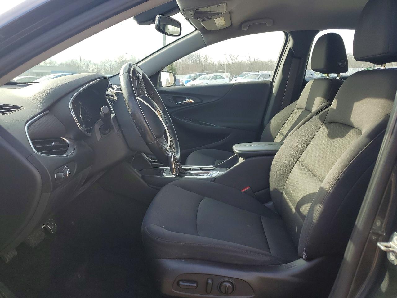 2016 CHEVROLET MALIBU LT photo 7