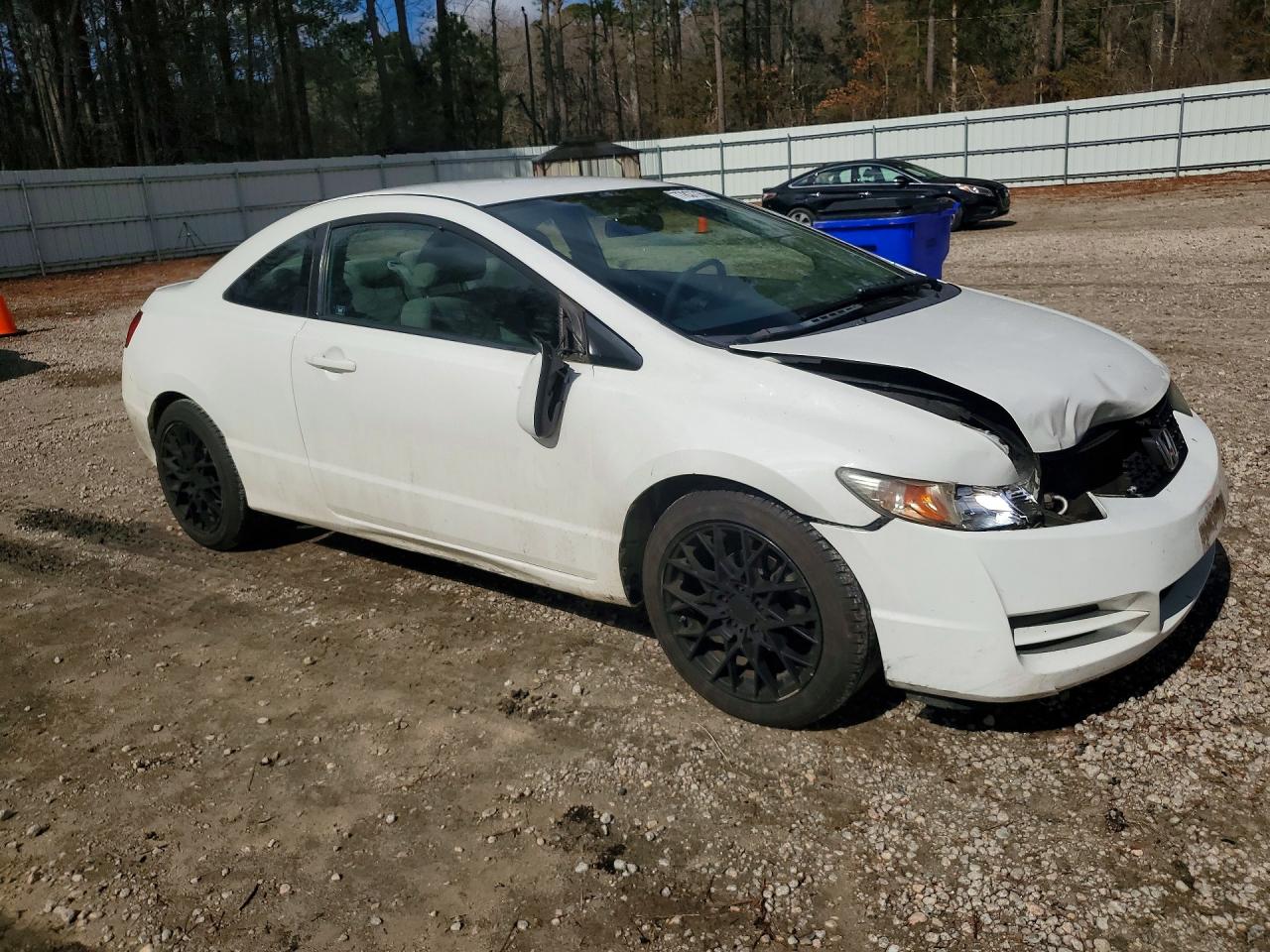 2010 HONDA CIVIC LX photo 4