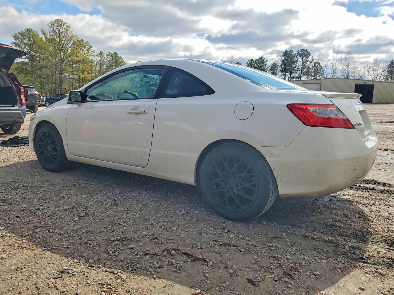 2010 HONDA CIVIC LX photo 2