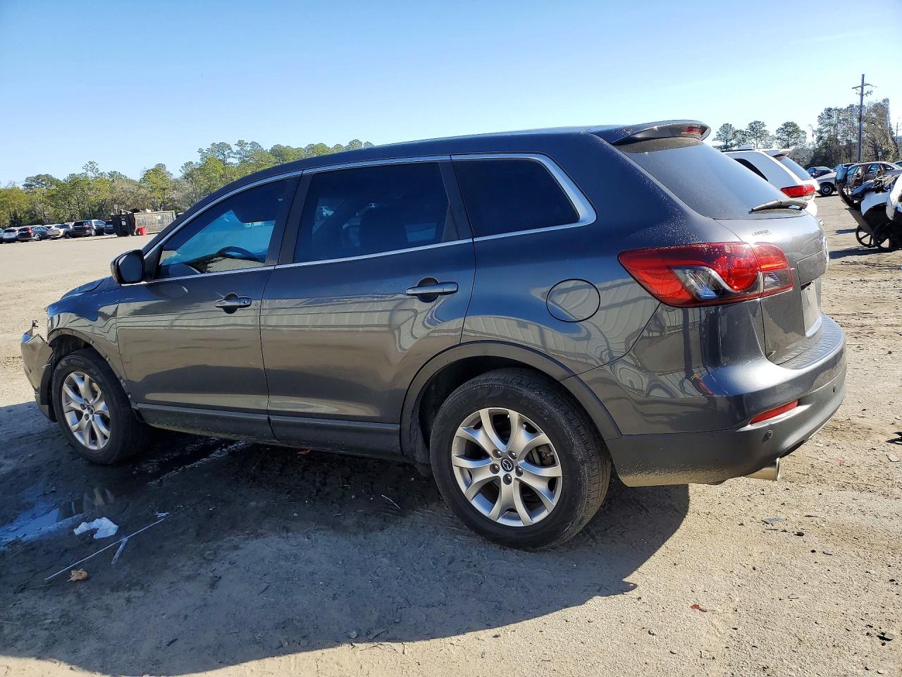 2015 MAZDA CX-9 TOURING photo 2
