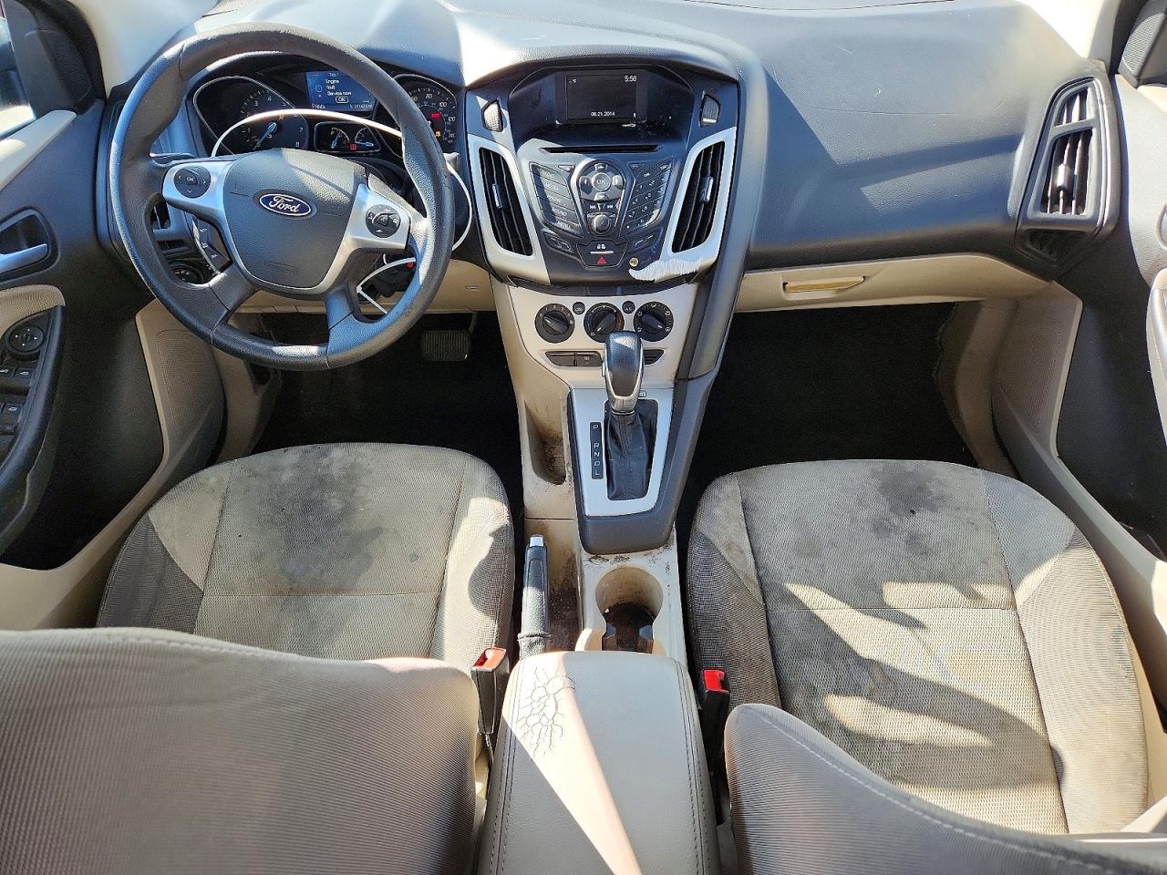 2014 FORD FOCUS SE photo 22