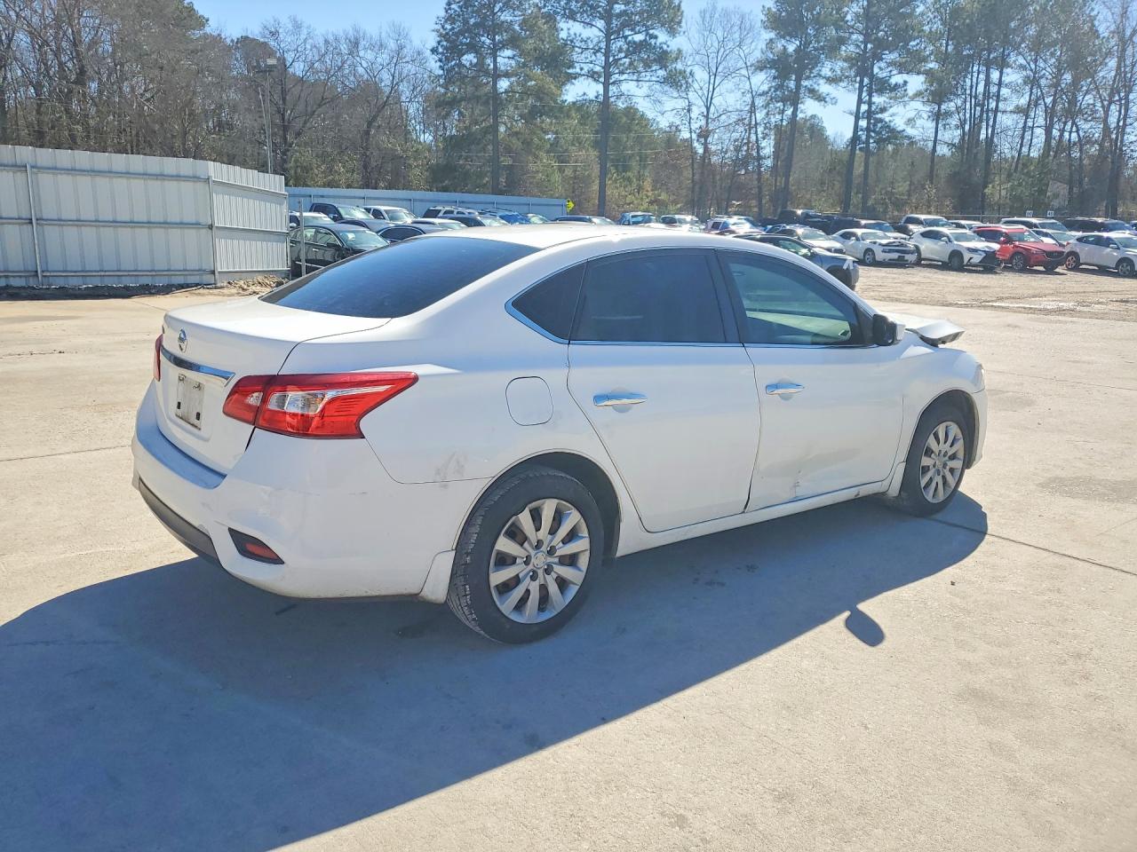 2016 NISSAN SENTRA S photo 3