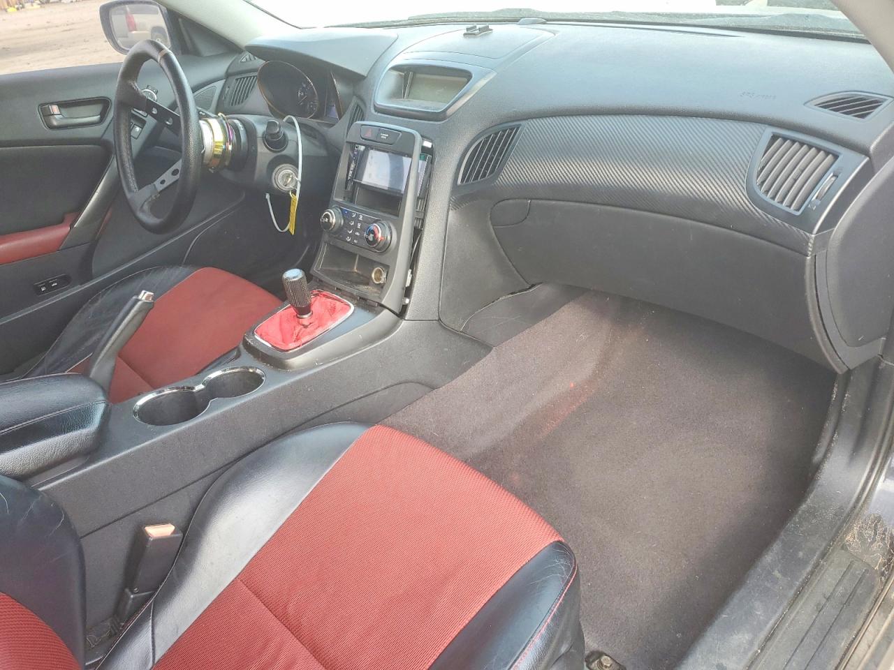 2012 HYUNDAI GENESIS COUPE 2.0T photo 8