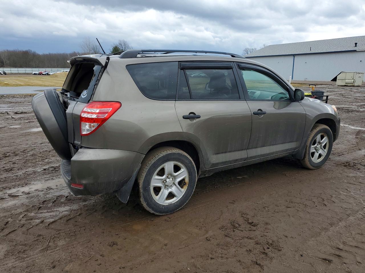 2010 TOYOTA RAV4 photo 3