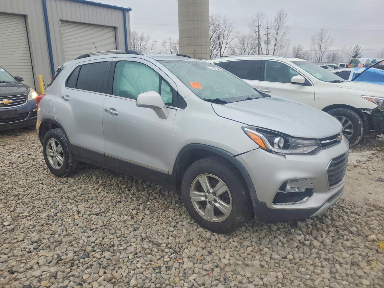 2017 CHEVROLET TRAX 1LT photo 10