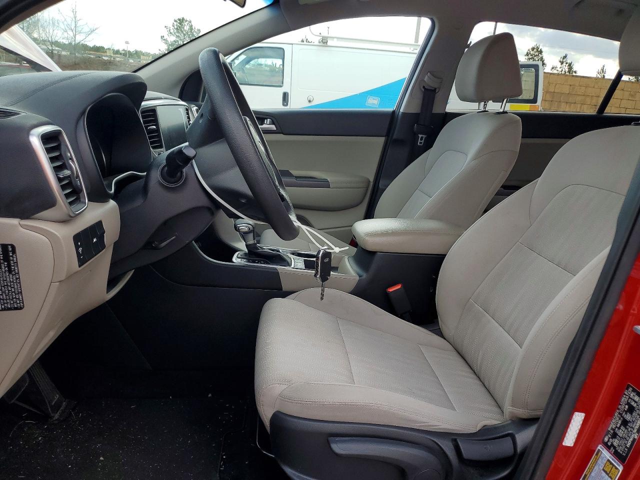 2021 KIA SPORTAGE LX photo 7