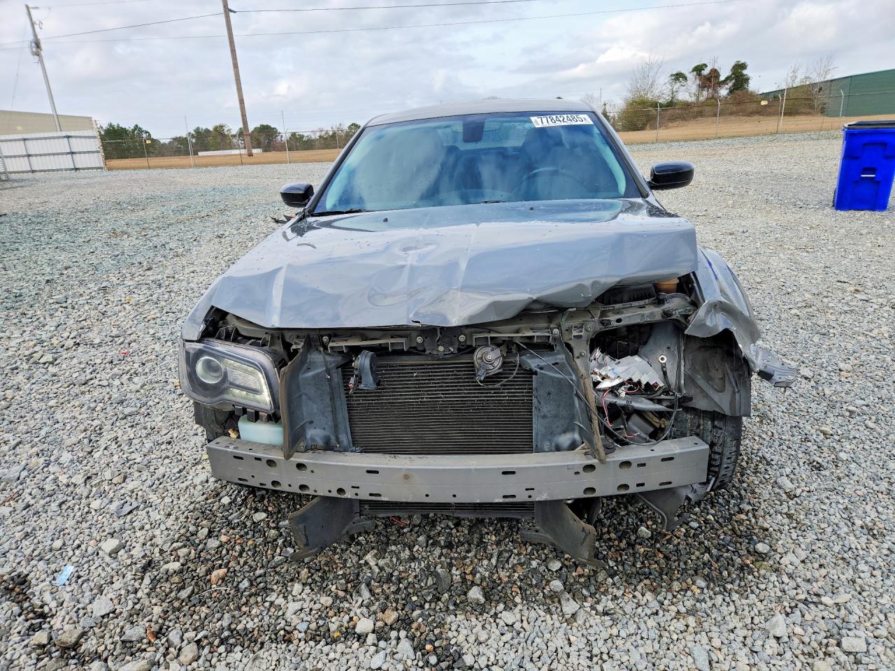 2018 CHRYSLER 300 TOURING photo 13
