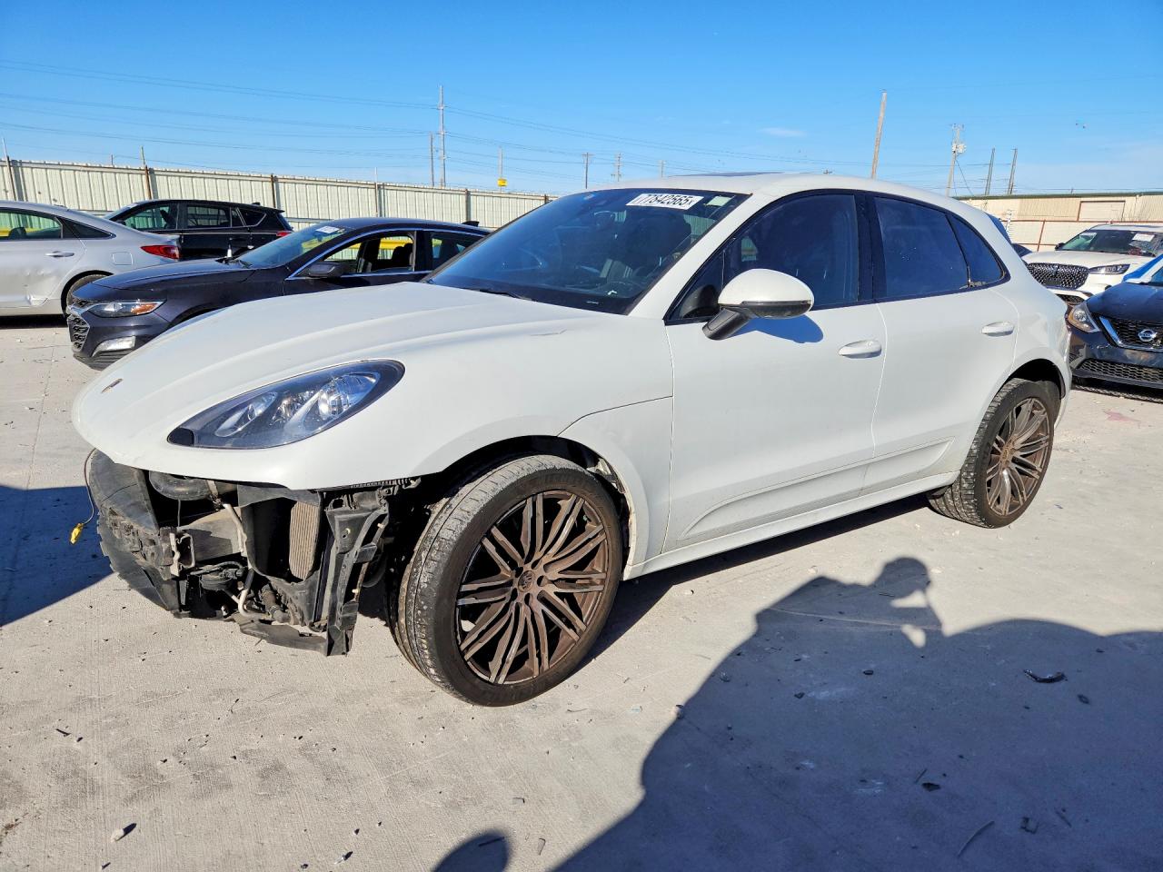2016 PORSCHE MACAN