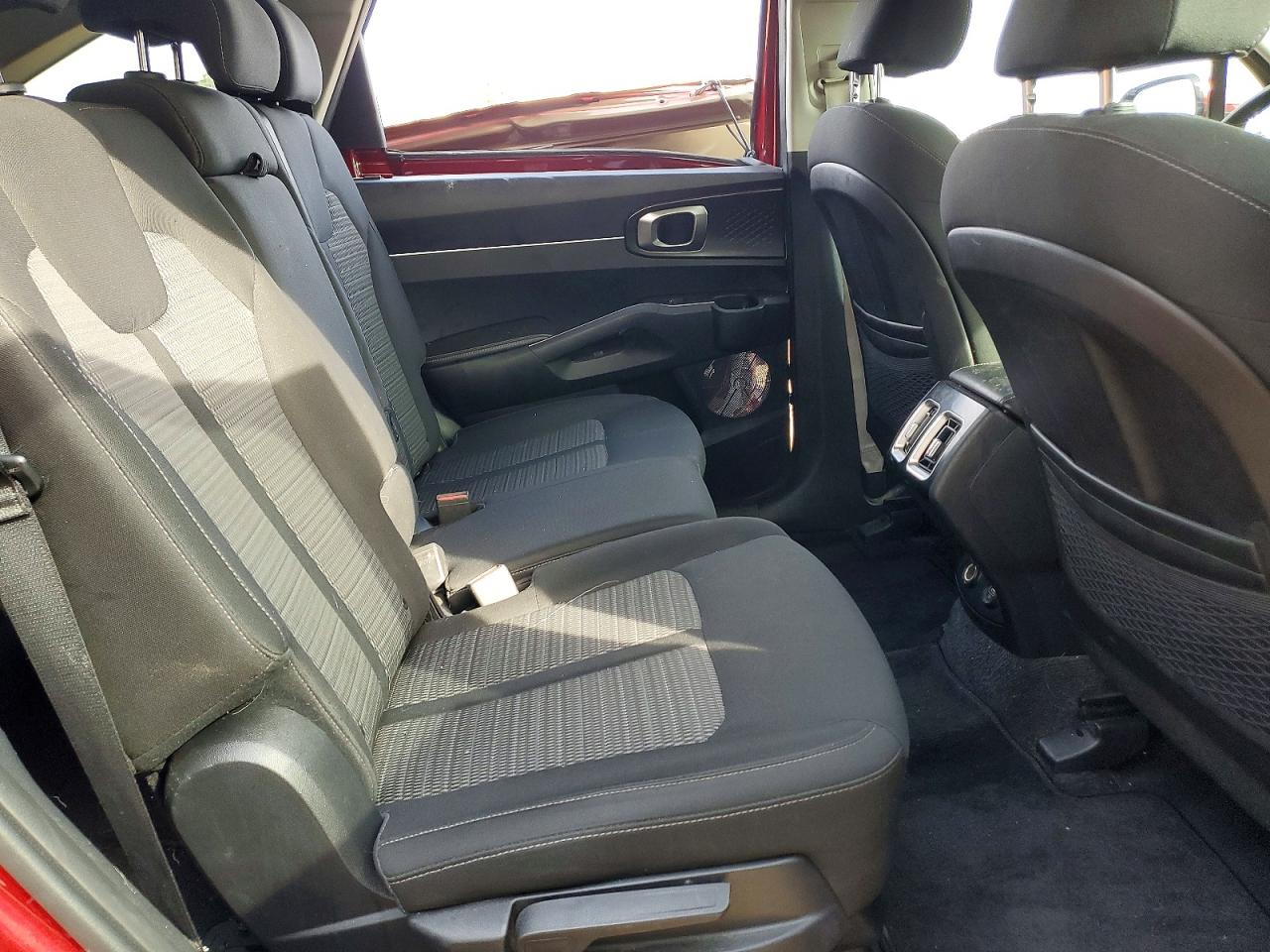 2022 KIA SORENTO LX photo 21