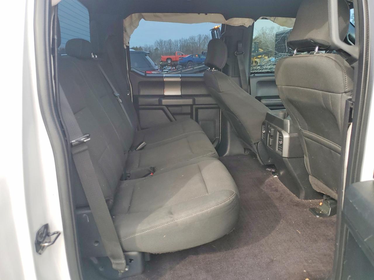 2016 FORD F150 SUPERCREW photo 19