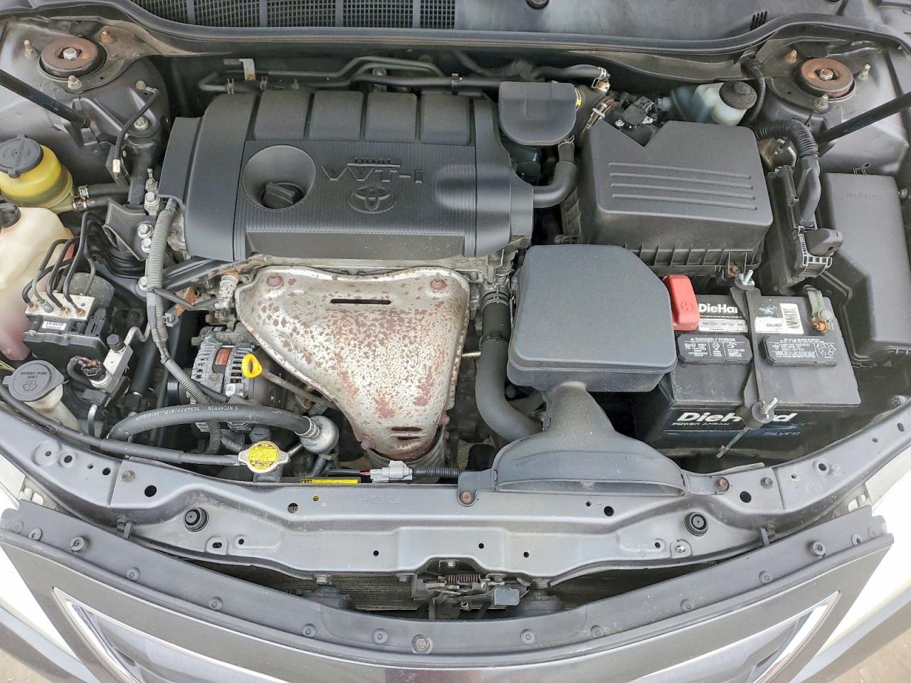 2011 TOYOTA CAMRY LE photo 11