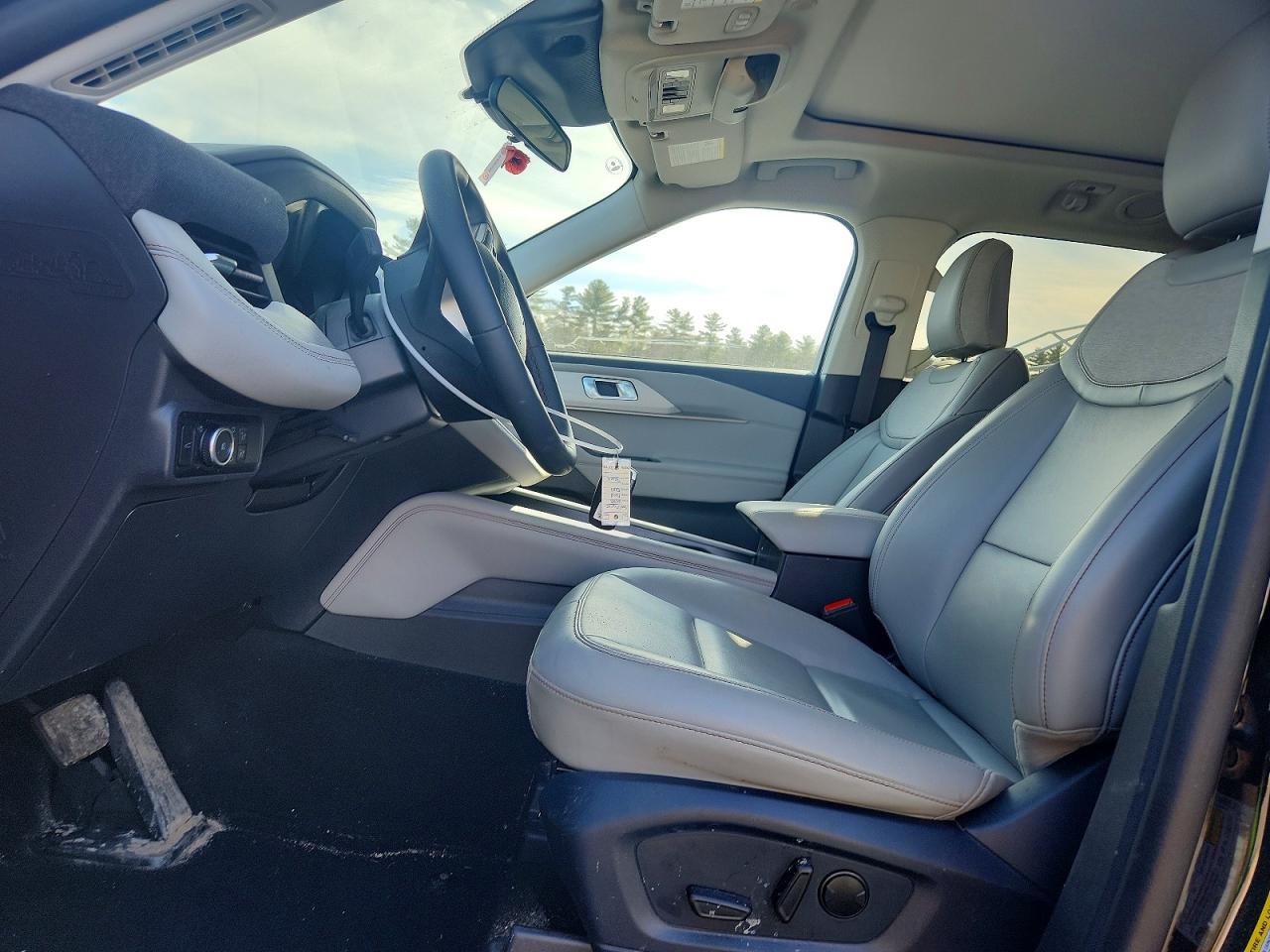 2025 FORD EXPLORER ACTIVE photo 7