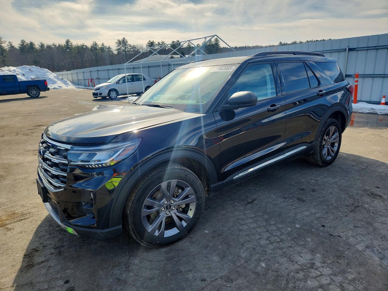 2025 FORD EXPLORER