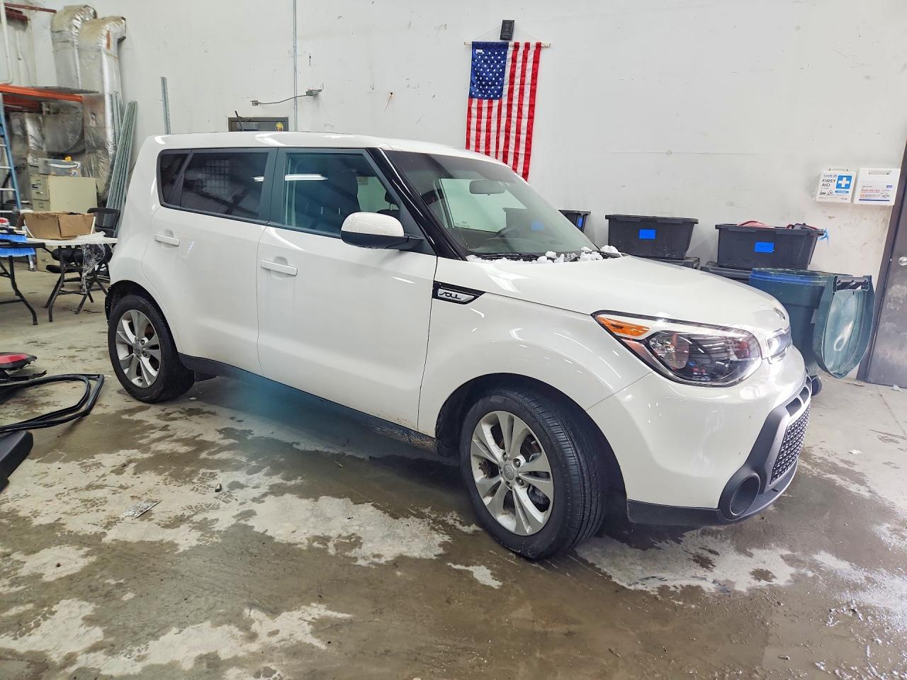 2015 KIA SOUL + photo 4