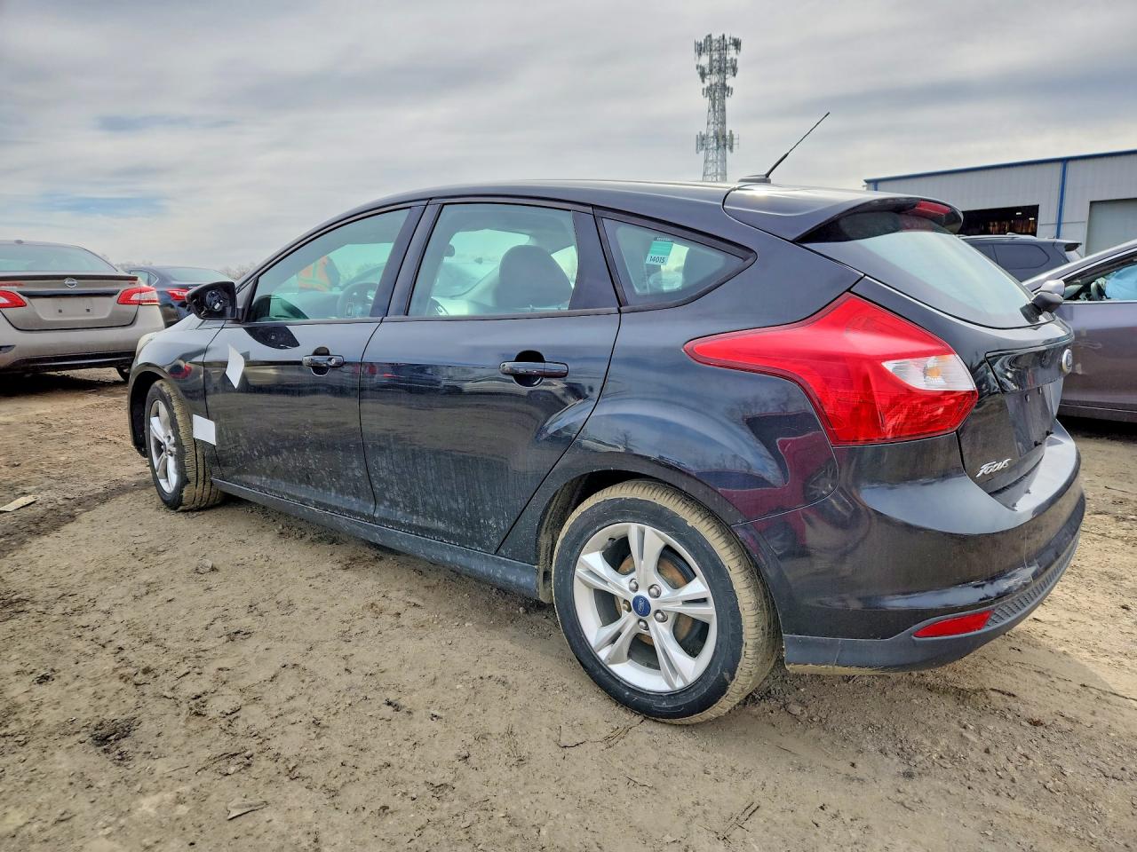 2013 FORD FOCUS SE photo 4