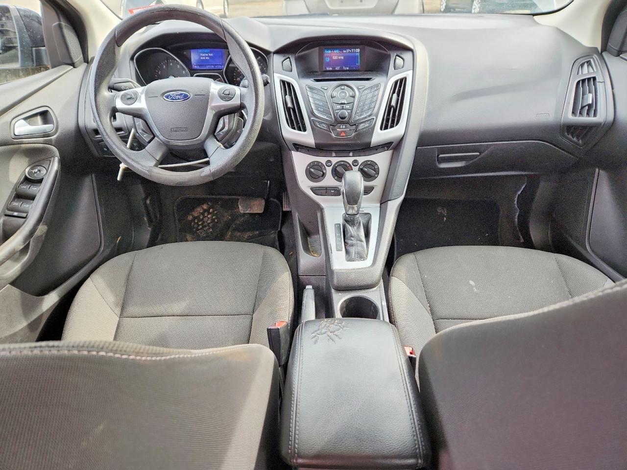 2013 FORD FOCUS SE photo 22