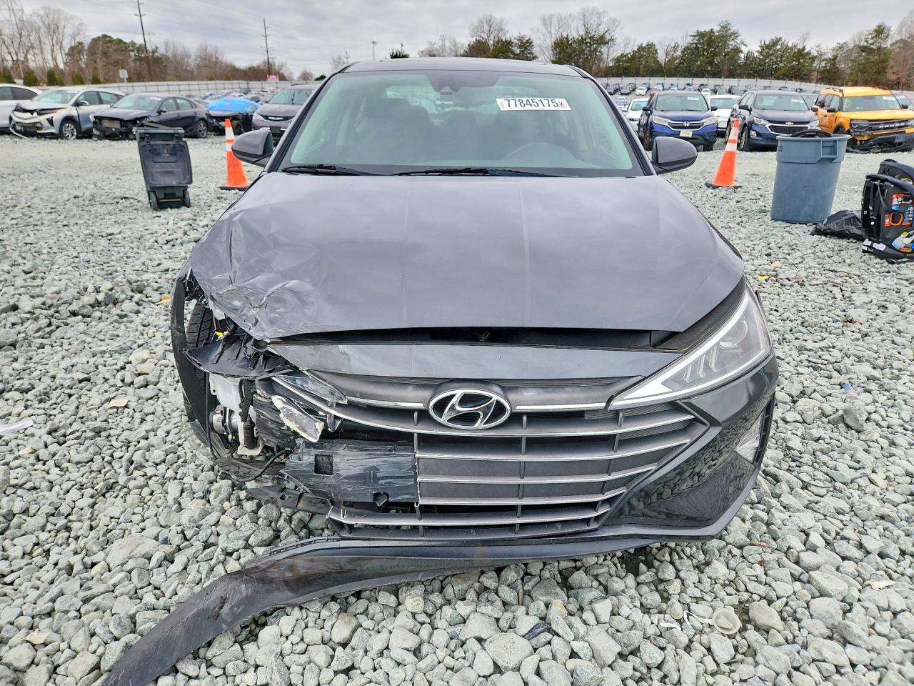 2020 HYUNDAI ELANTRA SEL photo 5