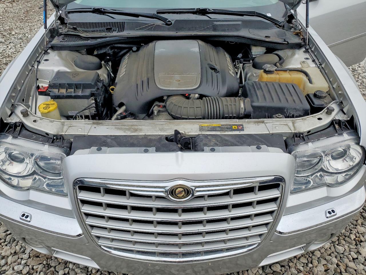 2005 CHRYSLER 300C photo 31