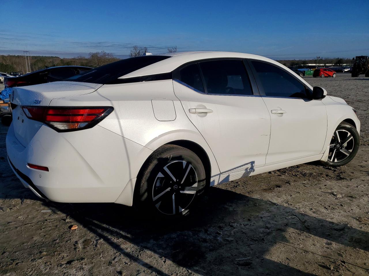 2024 NISSAN SENTRA SV photo 3