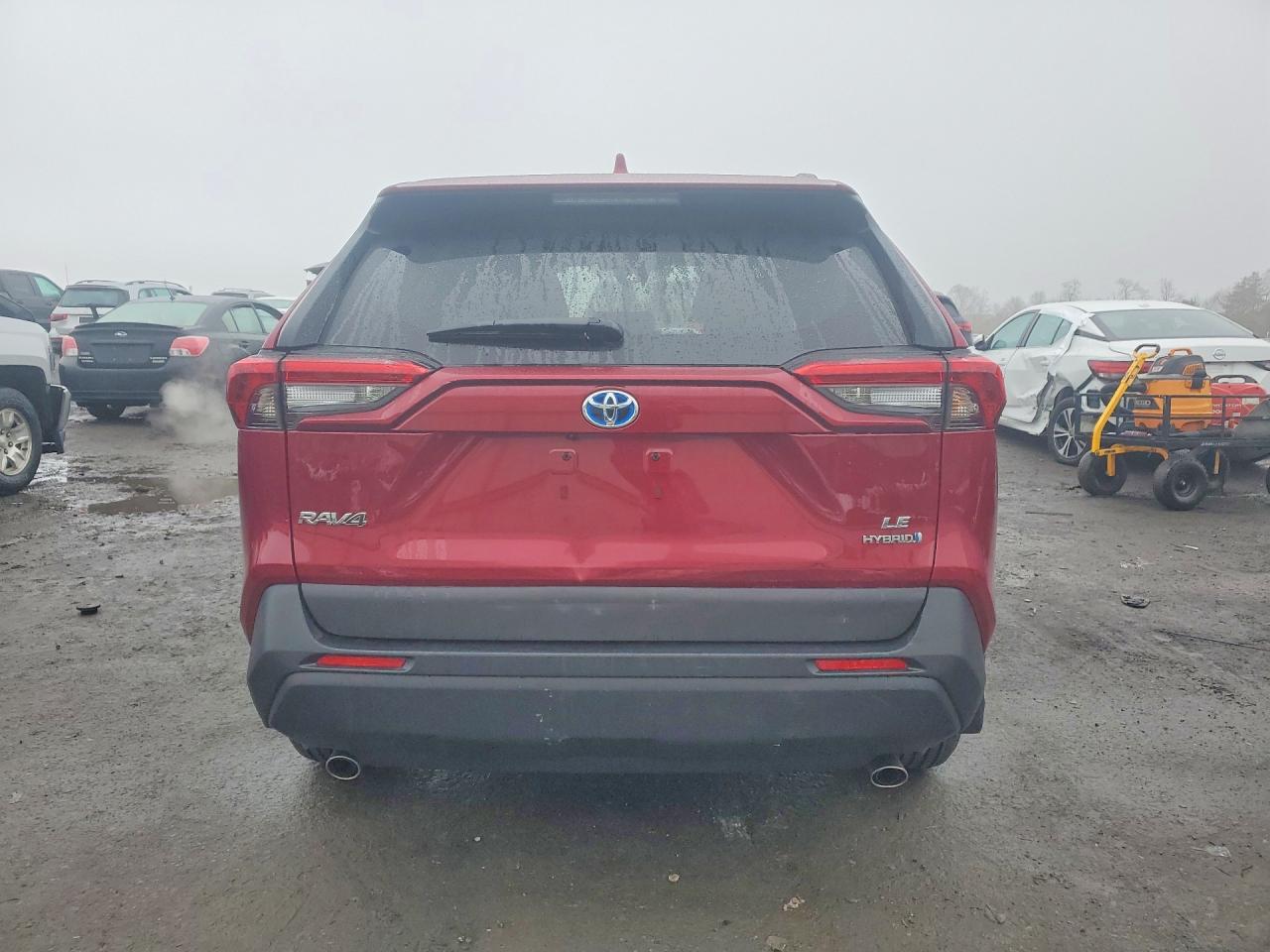 2024 TOYOTA RAV4 LE photo 6