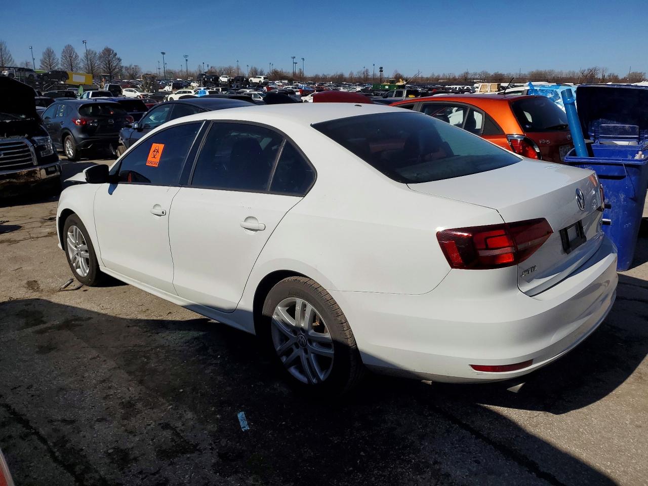 2018 VOLKSWAGEN JETTA S photo 4