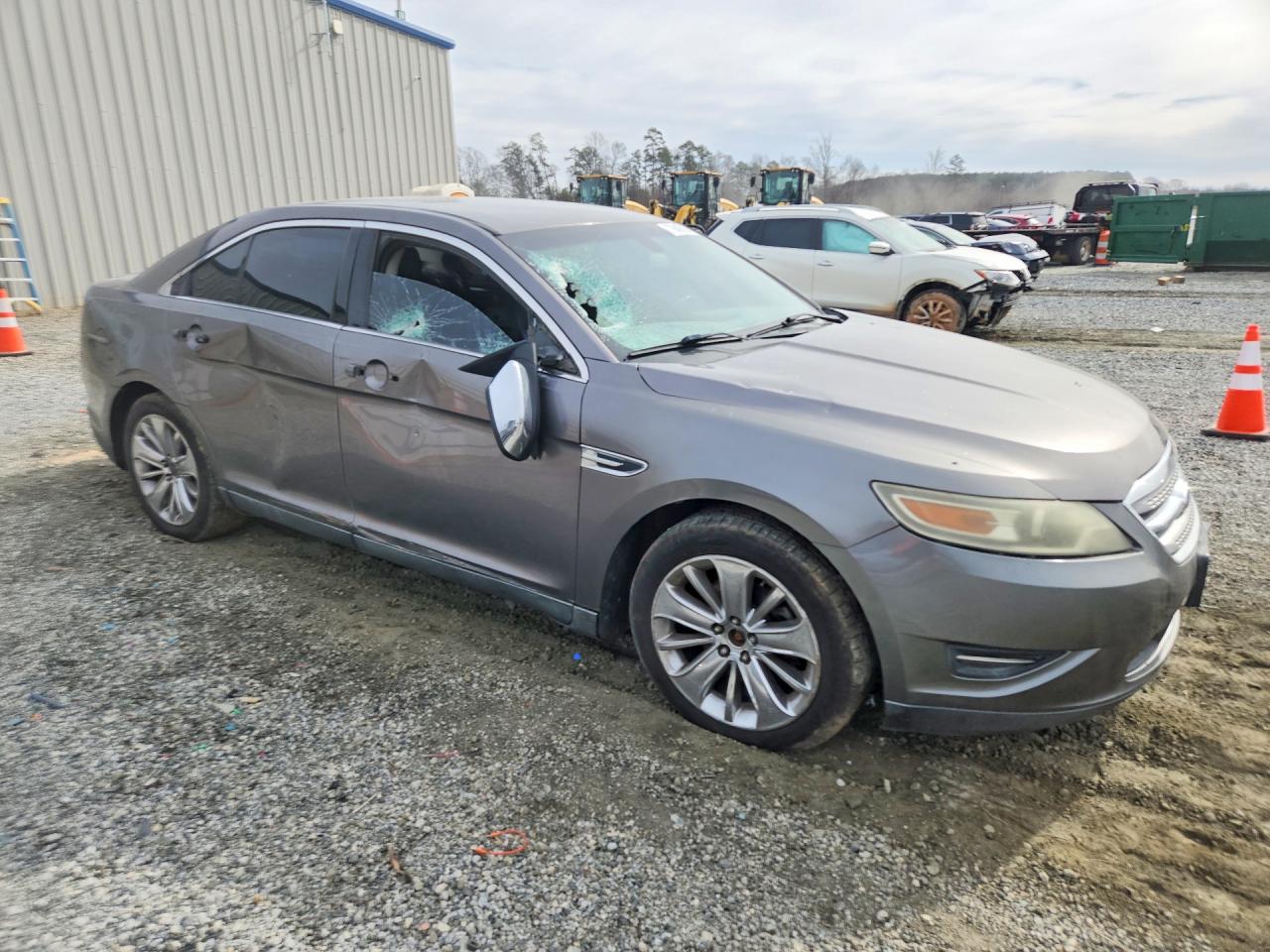 2011 FORD TAURUS LIMITED photo 7