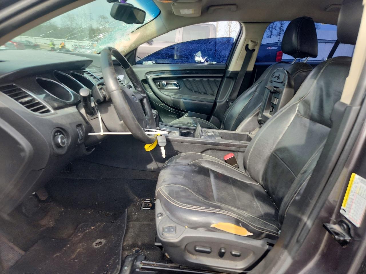 2011 FORD TAURUS LIMITED photo 13