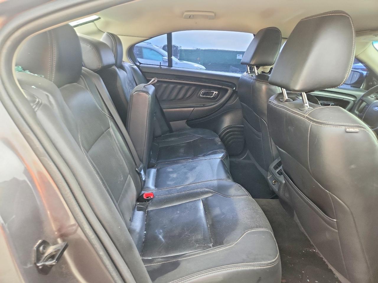 2011 FORD TAURUS LIMITED photo 19