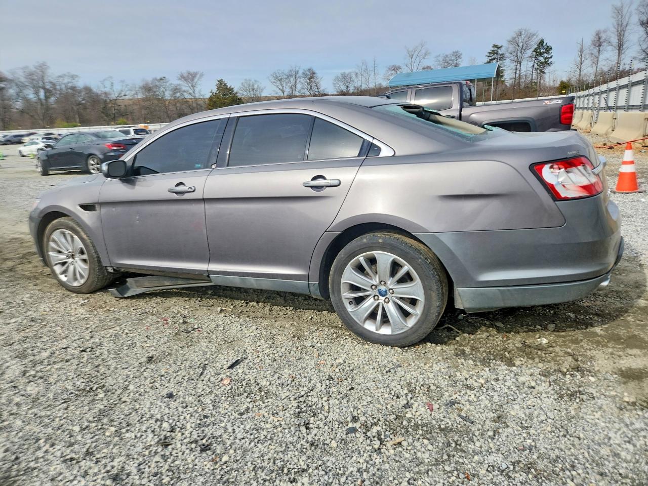 2011 FORD TAURUS LIMITED photo 3