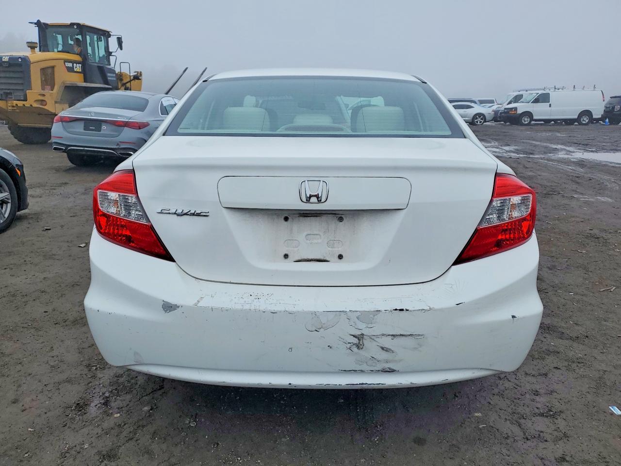 2012 HONDA CIVIC LX photo 11