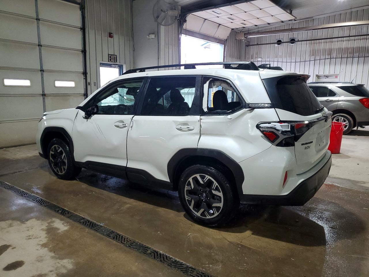 2025 SUBARU FORESTER PREMIUM photo 2