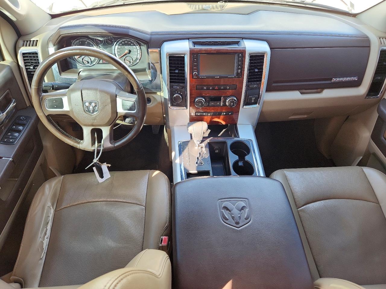 2011 DODGE RAM 1500 photo 8