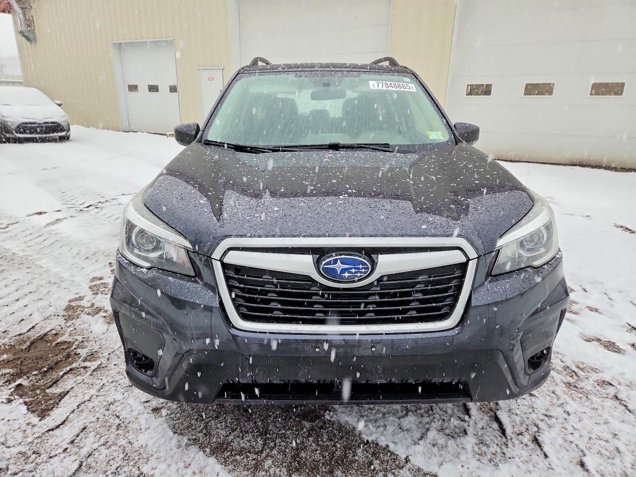 2019 SUBARU FORESTER photo 9