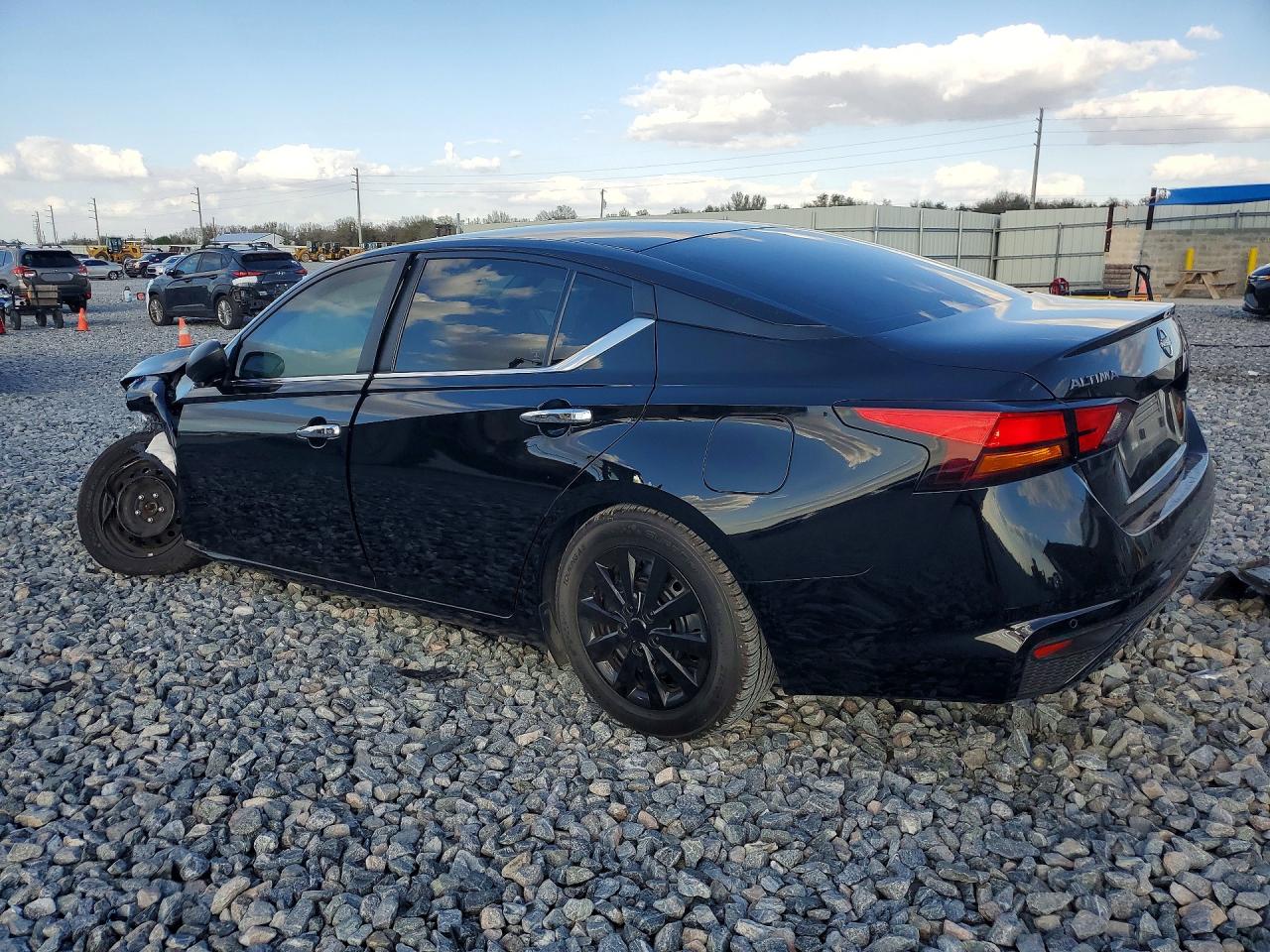 2024 NISSAN ALTIMA 2.5 S photo 3