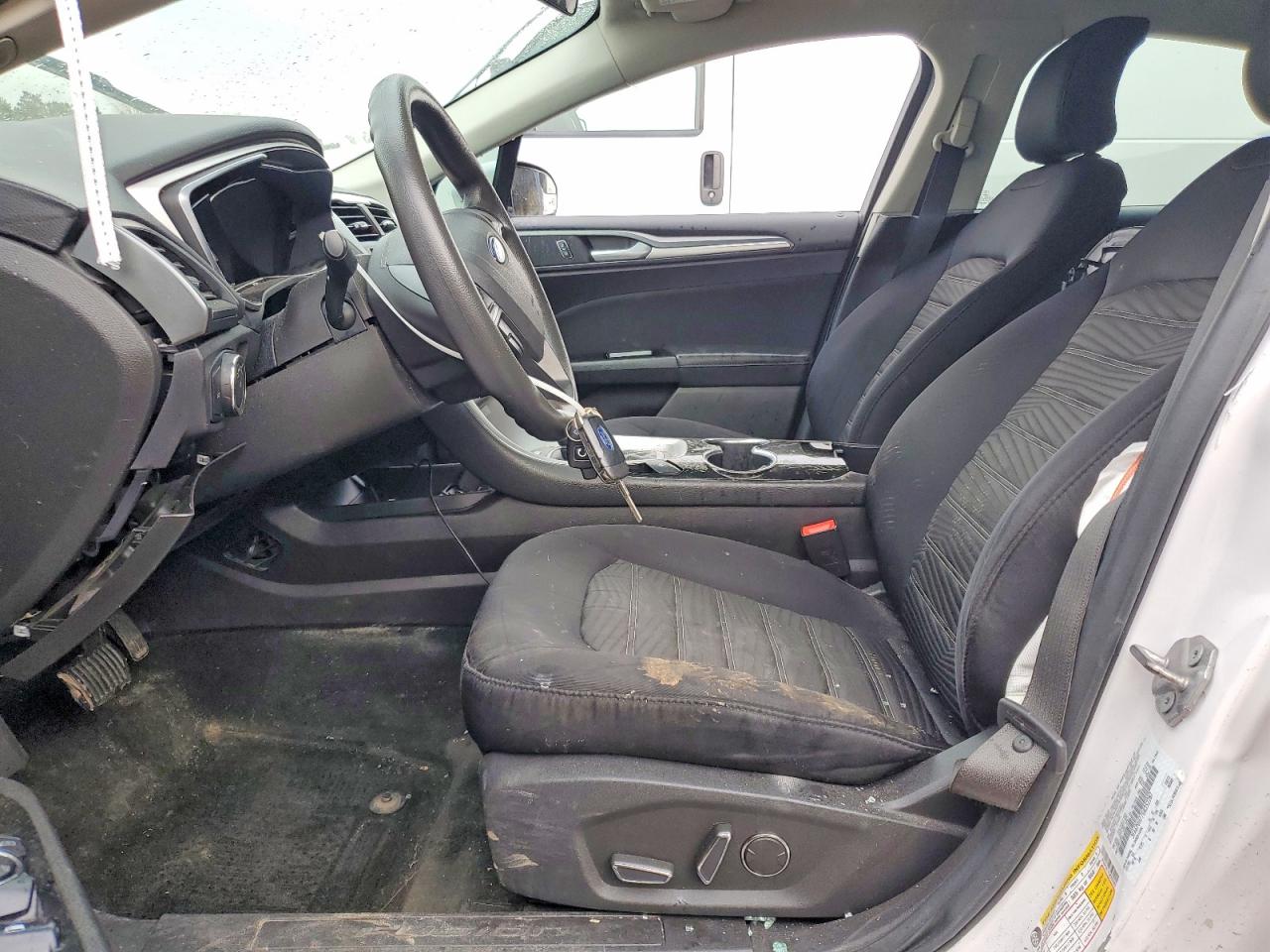 2016 FORD FUSION SE photo 7