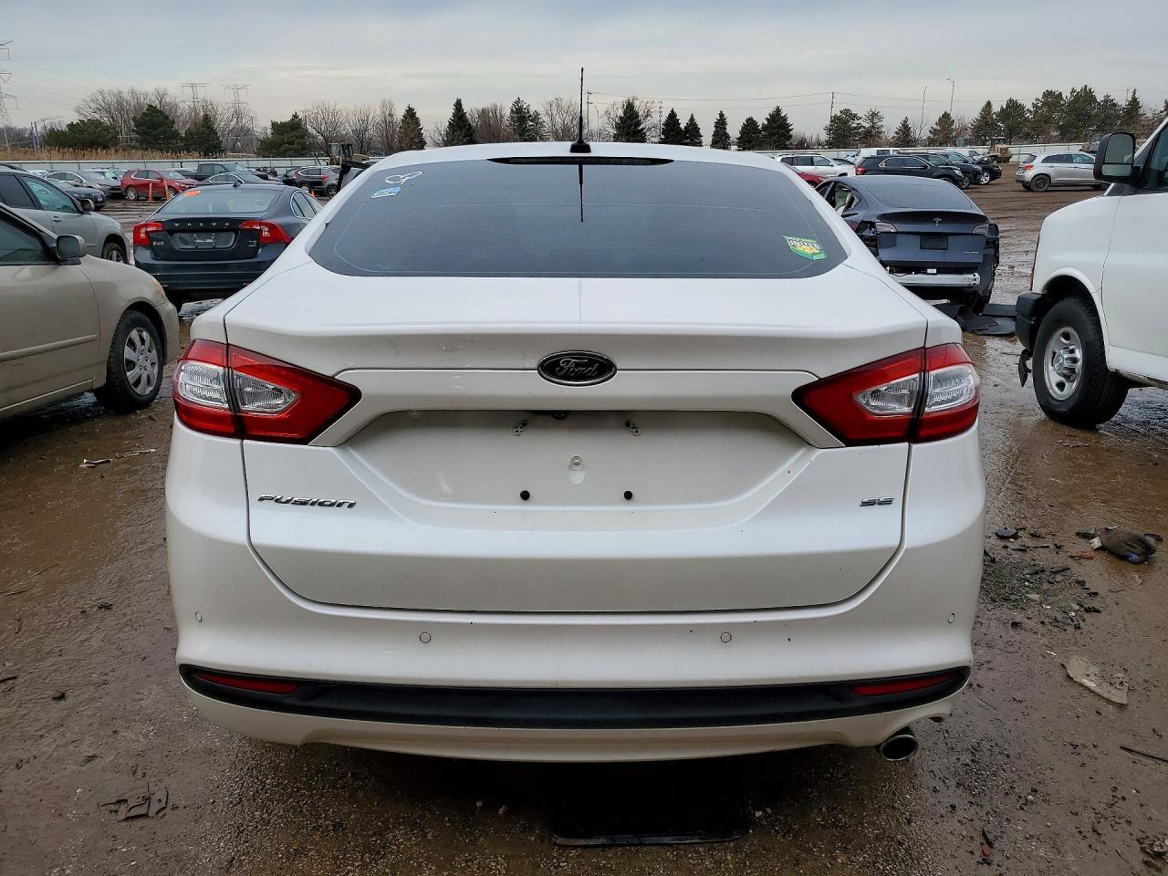 2016 FORD FUSION SE photo 6