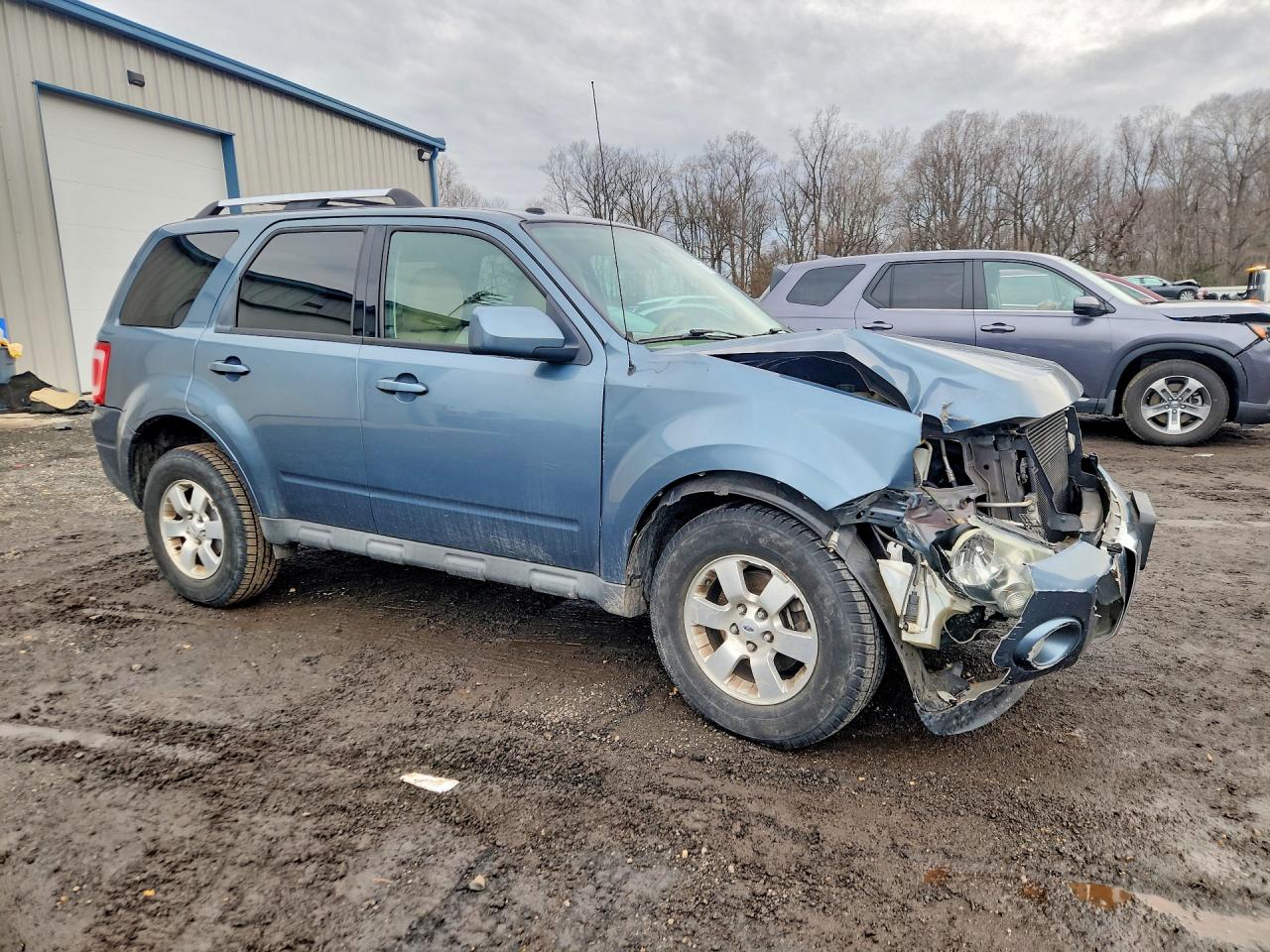 2011 FORD ESCAPE LIMITED photo 4
