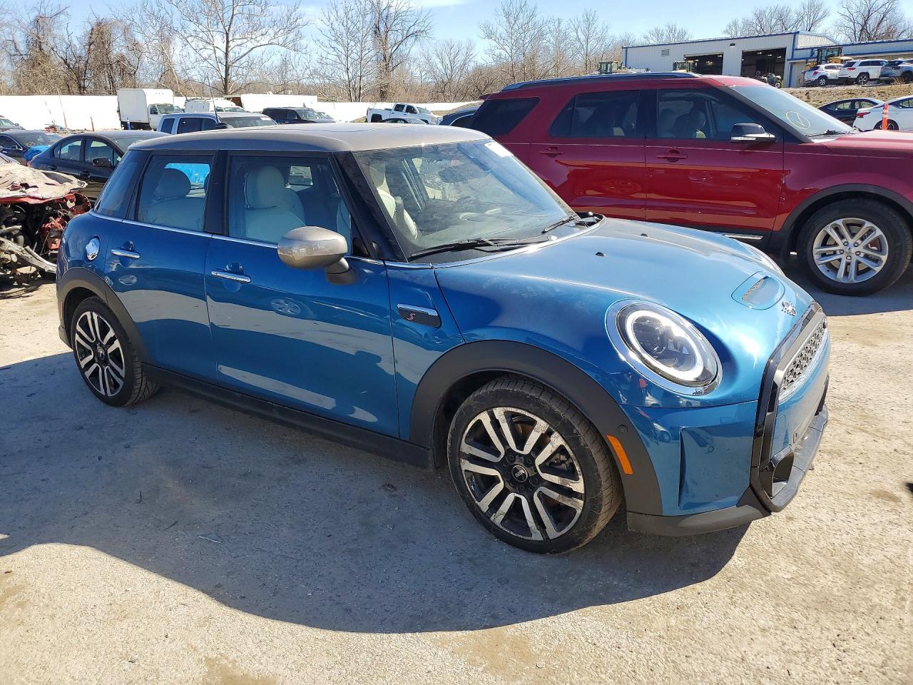 2022 MINI COOPER S photo 4