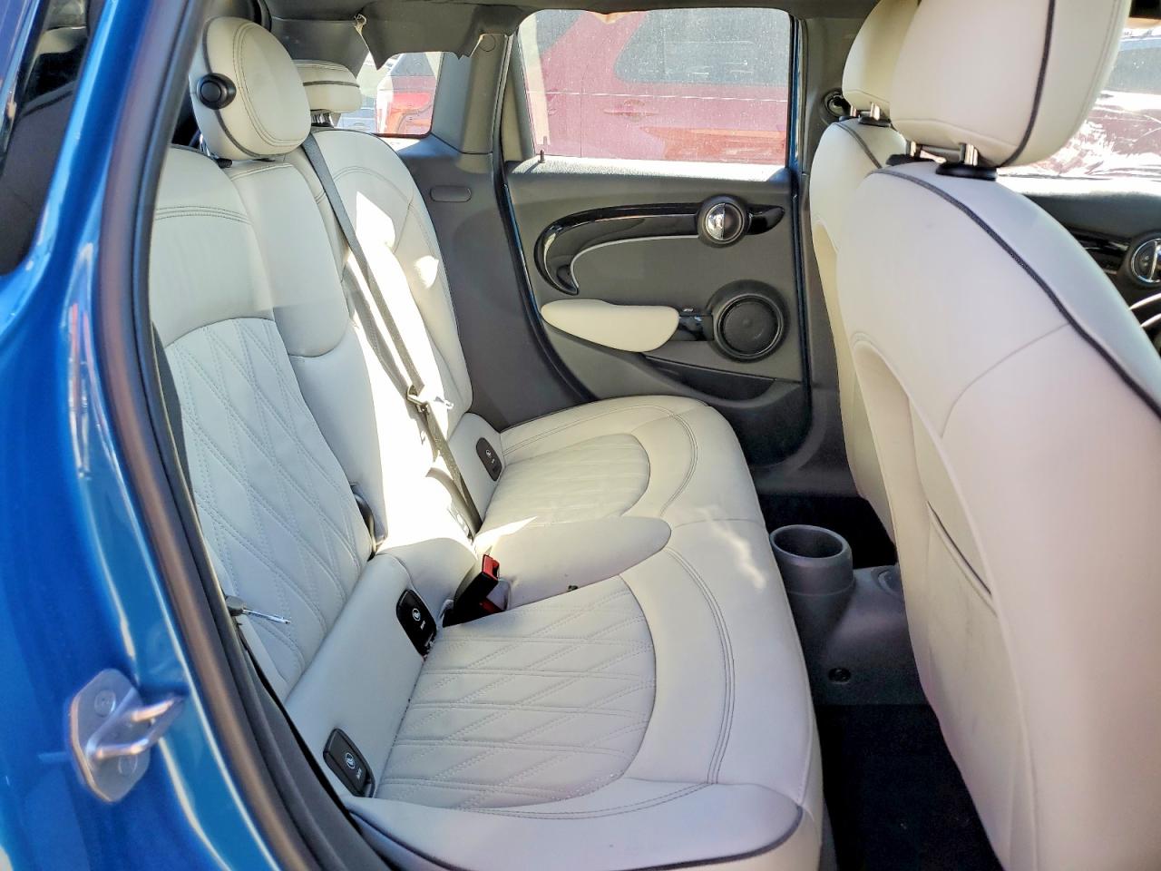 2022 MINI COOPER S photo 10