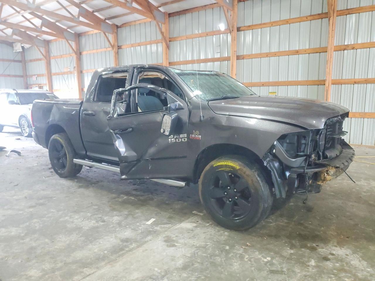 2018 RAM 1500 ST photo 7