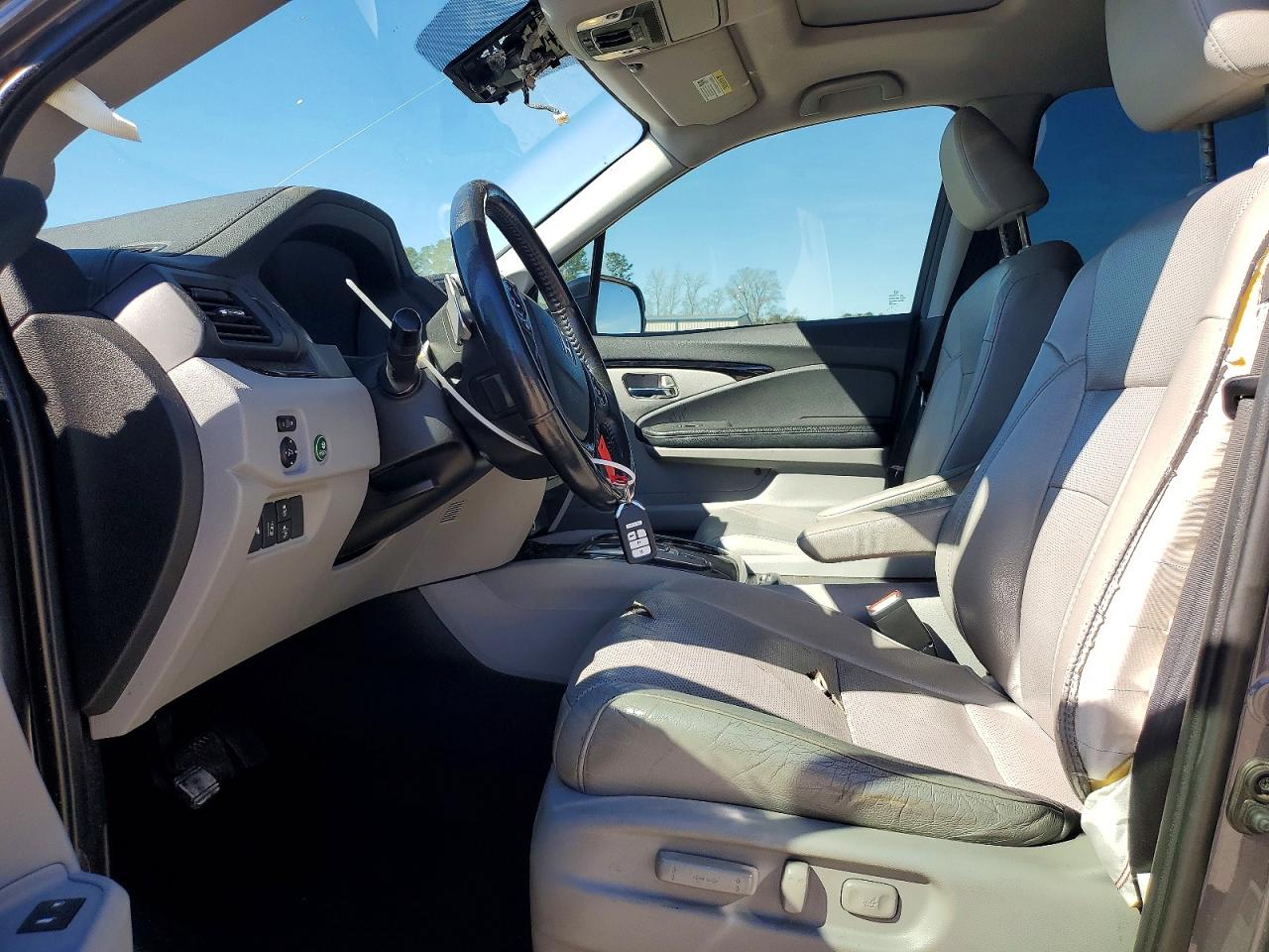 2016 HONDA PILOT ELITE photo 7